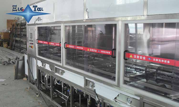 工業(yè)超聲波清洗機(jī)對汽車行業(yè)的貢獻(xiàn)，你知道多少？